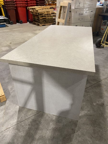 Desk Carousel 1