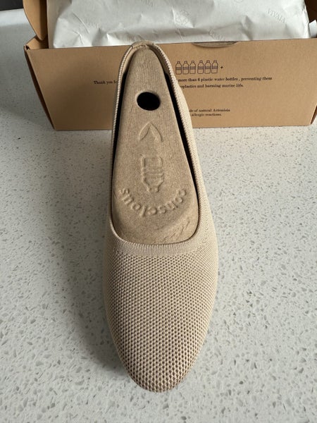 Shoes Carousel 2