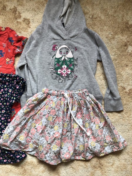 Girls’ Clothing Bundle, size 6/7 Carousel 3