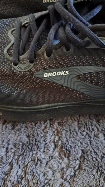 Brooks wide Fitting Shoes. Carousel 1