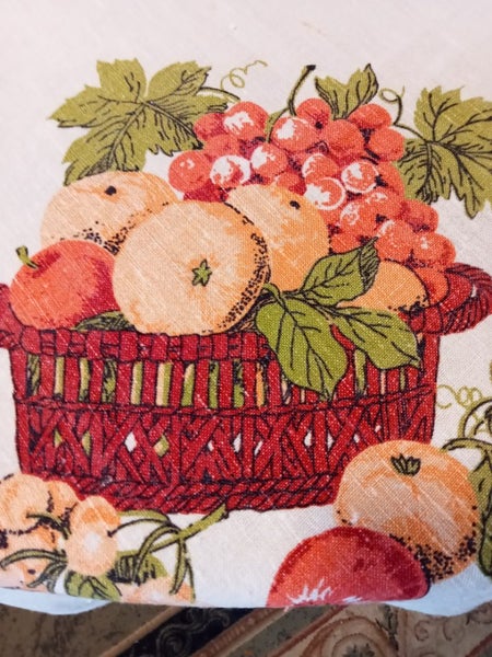 Lovely square linen fruit tablecloth Carousel 3