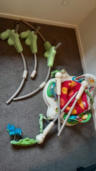 Baby Bouncer - Fisher & Price Carousel 2