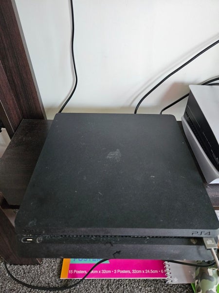 Playstation 4 *WORKING* 1TB Console Only Carousel 1