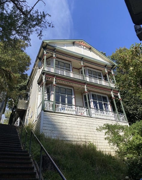 Image 1 of 8