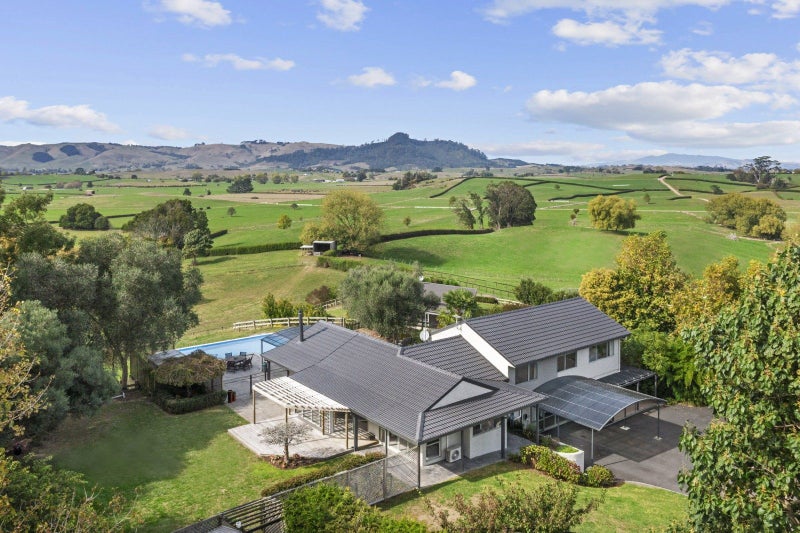 Image 3 of 49