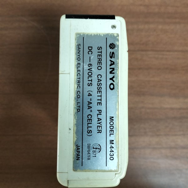 PERSONAL STEREO- SANYO M4430 CASSETTE PLAYER Carousel 6