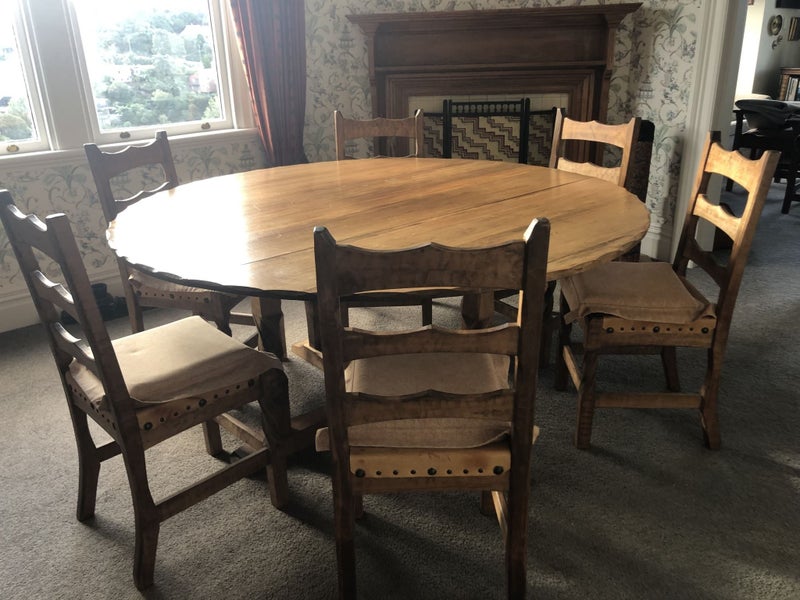 Chapman Taylor Rimu Gateleg Table with Six Chairs Carousel 2