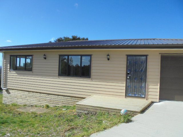 Image 1 of 8