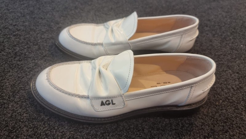 Soft leather AGL loafers 38 Carousel 1