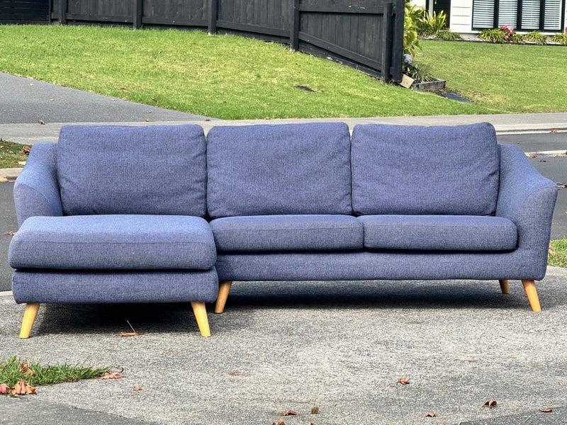 $1 RESERVE! ABSOLUTELY BEAUTIFUL ‘NOOD’ 3 SEATER SOFA WITH LEFT HAND CHAISE! Carousel 1