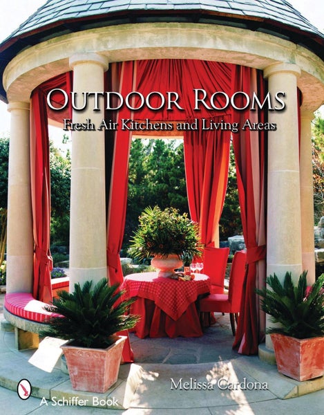 Outdoor Rooms by Tina Skinner - Paperback Carousel 1