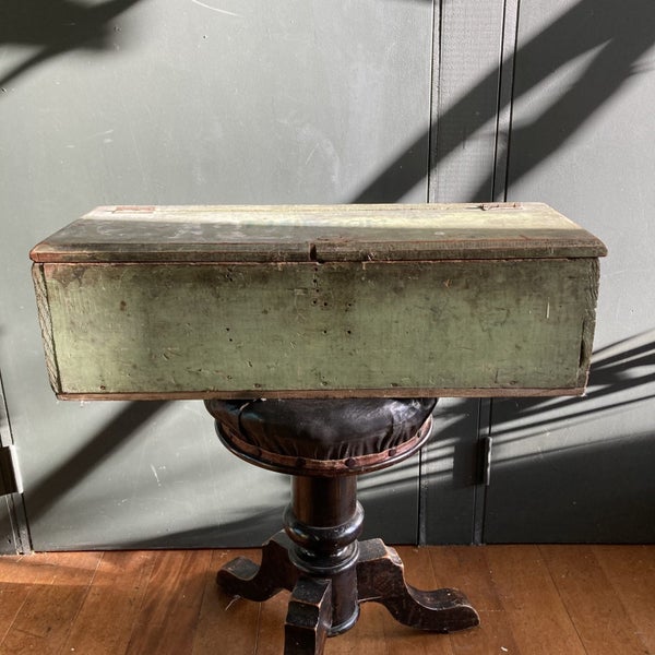 2 xRough old vintage wooden tool box rustic industrial Carousel 1