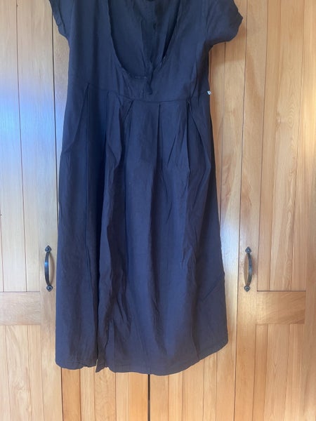 Dref by D drop back dress Carousel 7