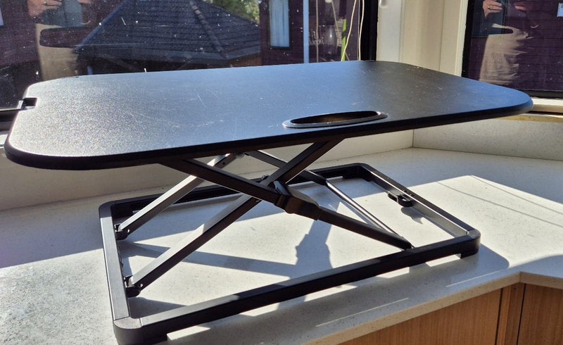 Standing desk workstation: collapsible, compact, transportable Carousel 3