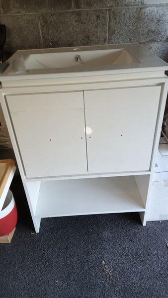 Bathroom Vanity Unit Carousel 1