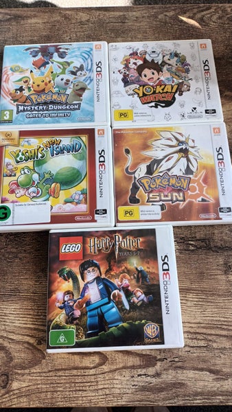 Nintendo DS2 + games Carousel 2