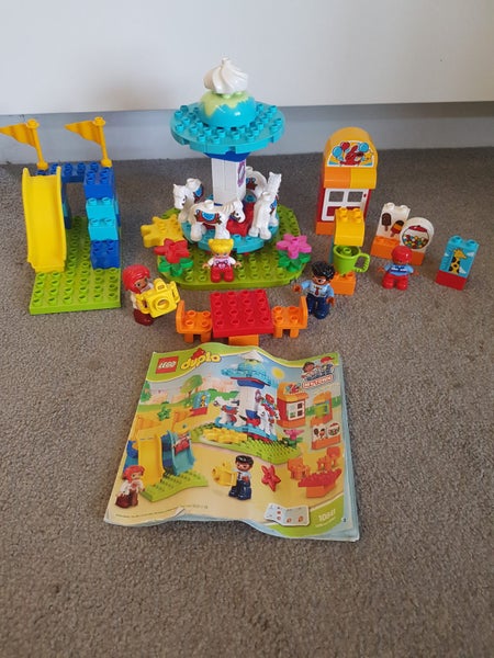 Duplo At The Fair Carousel 1