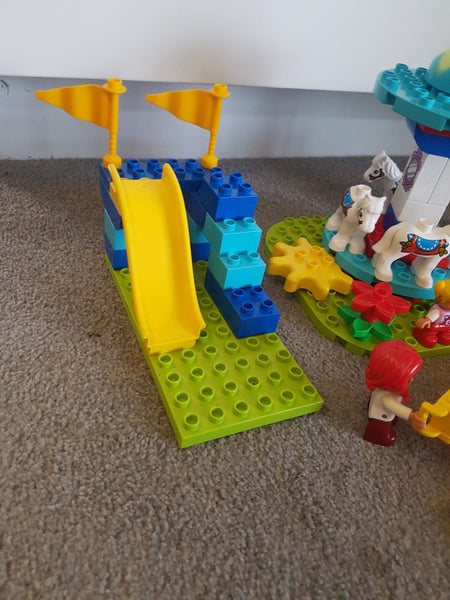 Duplo At The Fair Carousel 2