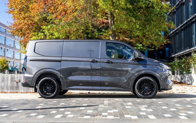 2025 Ford Transit Custom 320 Swb 2.0D62867853147265112