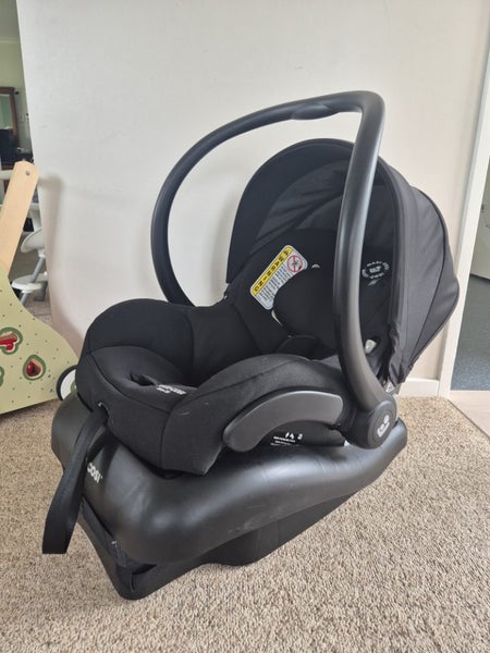 Baby Capsule Carousel 1
