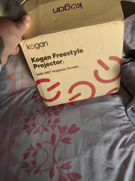 Kogan Freestyle Wi-Fi Projector with 100'' Projector Screen Carousel 7