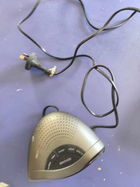 Teac Radio and Clock-Missing Antenna Carousel 4