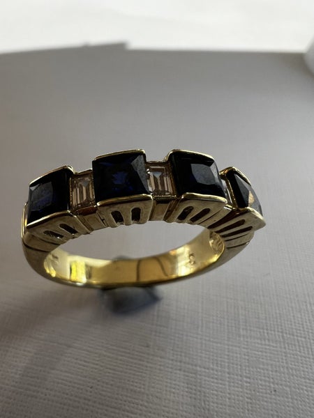 Pre Loved 9ct Gold Sapphire & Diamond Ring #SV21 Carousel 1