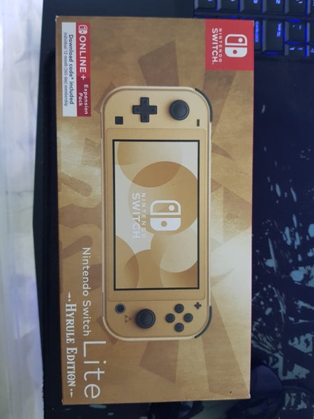 Nintendo Switch Lite (ZELDA) Hyrule Edition (AFTERPAY Available) Carousel 1