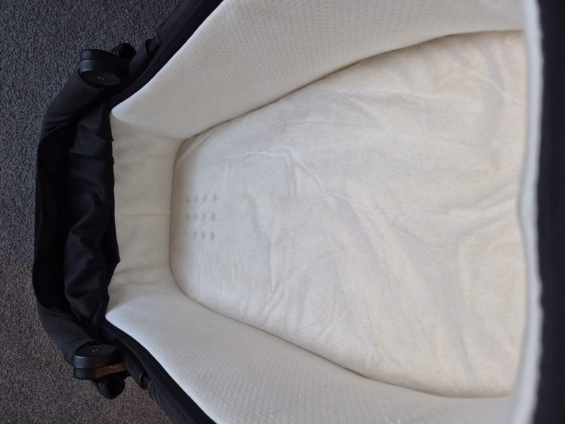 Edwards & Co Carry cot 2 | bassinet attachment Carousel 2