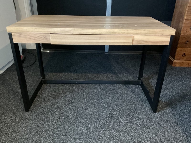 Computer desk Carousel 1