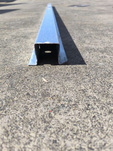 Steel Bar / Metal Bar / Steel Beam / Metal Beam Carousel 2