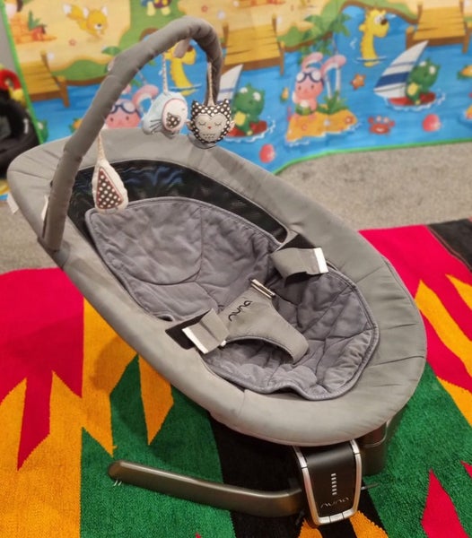 Nuna Leaf baby bouncer with electric motor Carousel 1