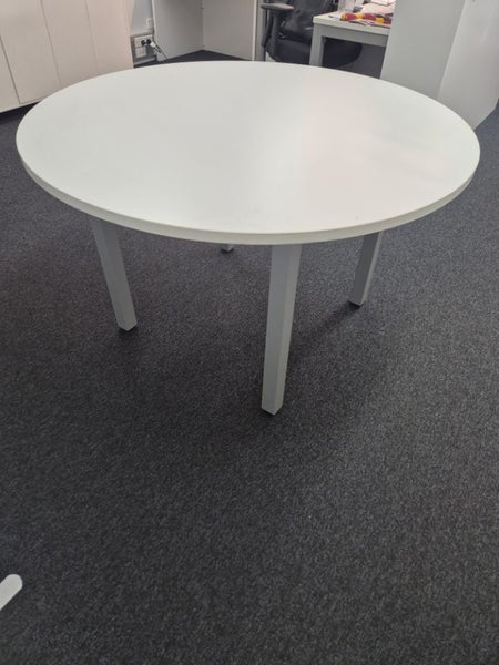 1200mm meeting table Carousel 1