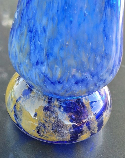 +++ STRIKING HANDBLOWN ART GLASS VASE +++ Carousel 11