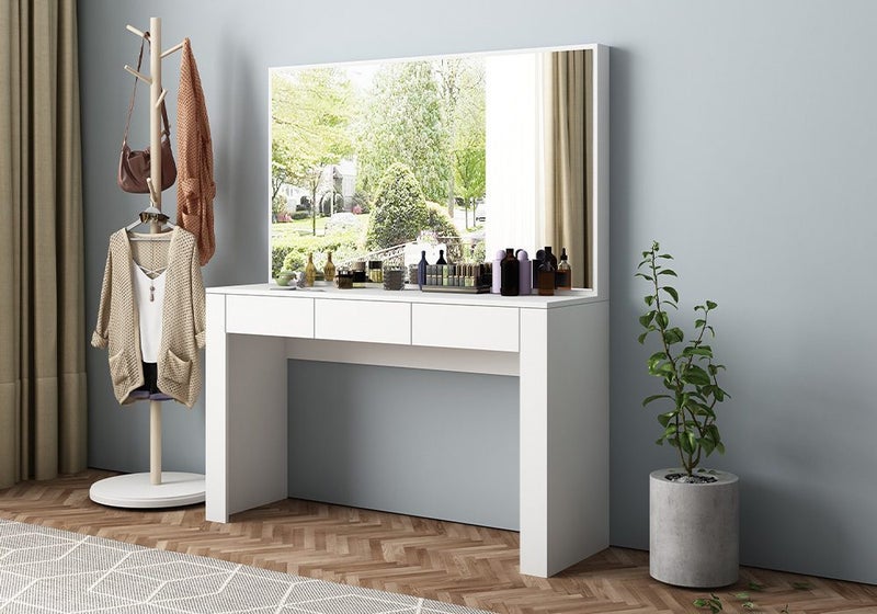 Dressing Table - New Carousel 2