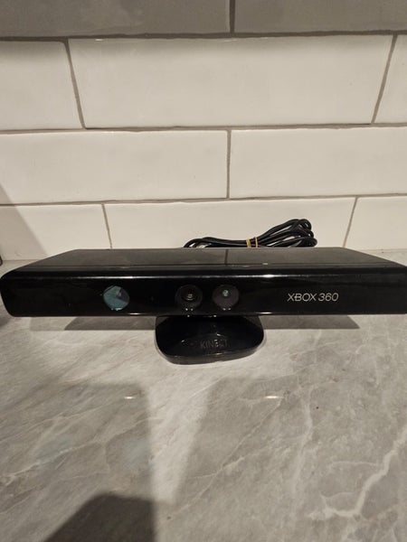 Xbox 360 Kinnect Camera Carousel 1