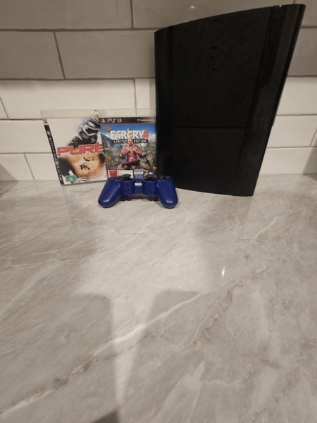 Ps3 SuperSlim 12gb Model Plus 2 games and Controller Carousel 1