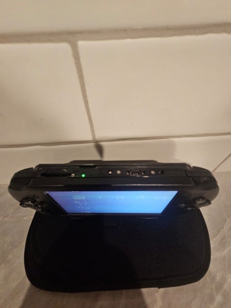 Psp Street E1002 Plus Charger Carousel 2