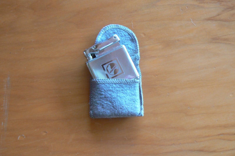 RARE, VINTAGE HOECHST ADVERTISING IBELO LIGHTER Carousel 1