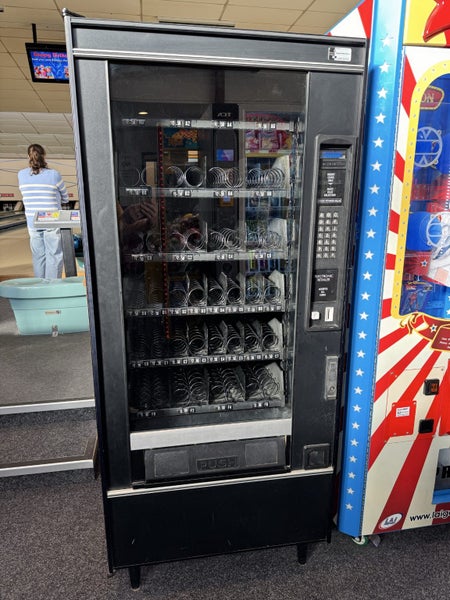Vending Machine Carousel 1