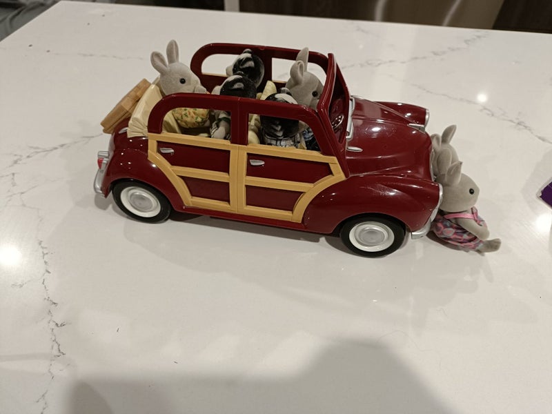 Sylvanian Families Car Carousel 1