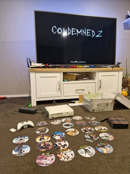 XBOX 360 Modded Console + Games Carousel 2
