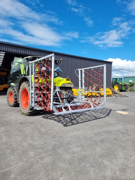 6.0m Hydraulic Folding 4-Row Chain Harrow Galvanised 3 Point Linkage Carousel 4