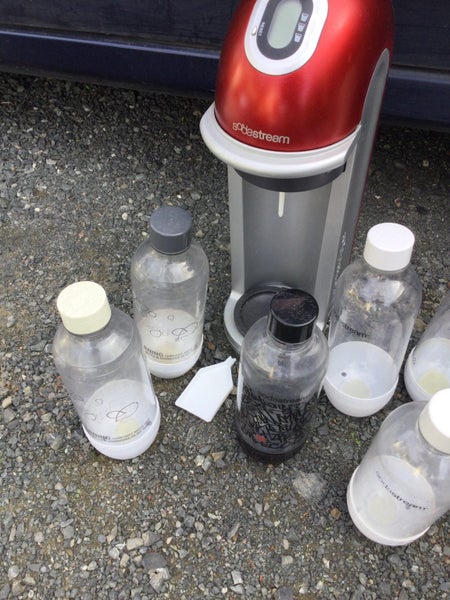 2 LOTS OF SODA STREAM MACHINES AND BOTTLES Carousel 7