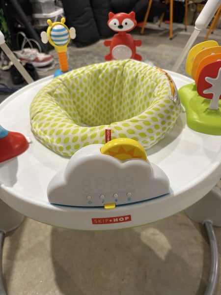 baby activity Carousel 1