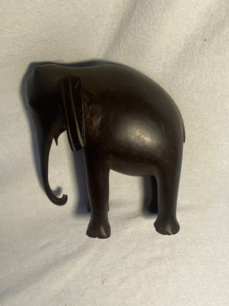 Hand-Carved Wooden Elephant Statue – 20cm Carousel 2