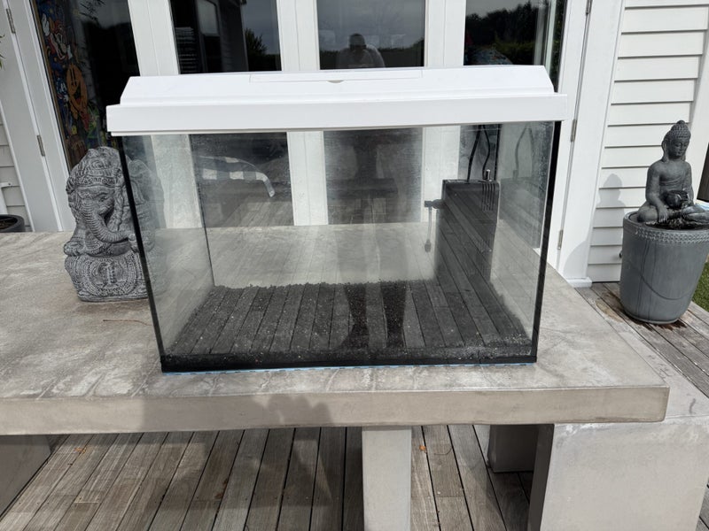 Fish Tank with Full Setup - Juwel Aquarium Carousel 2