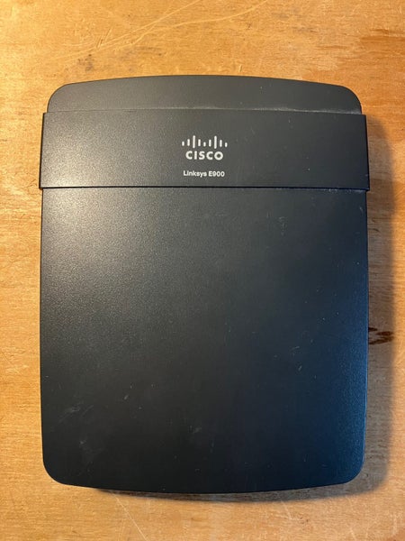 Cisco Linksys E900, Wireless N300 Router Carousel 1