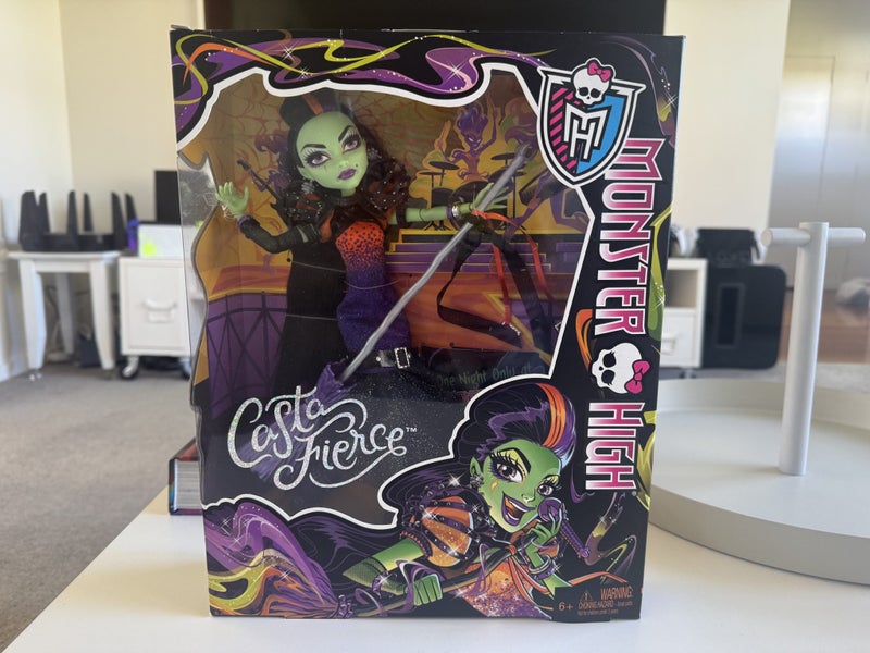 Monster High Casta Fierce Carousel 1