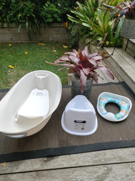 4pce Baby bath, seat, potty, Paw Patrol Carousel 1